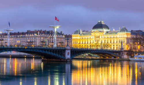 對外經(jīng)貿(mào)大學(xué)-法國巴黎第一大學(xué)MBA